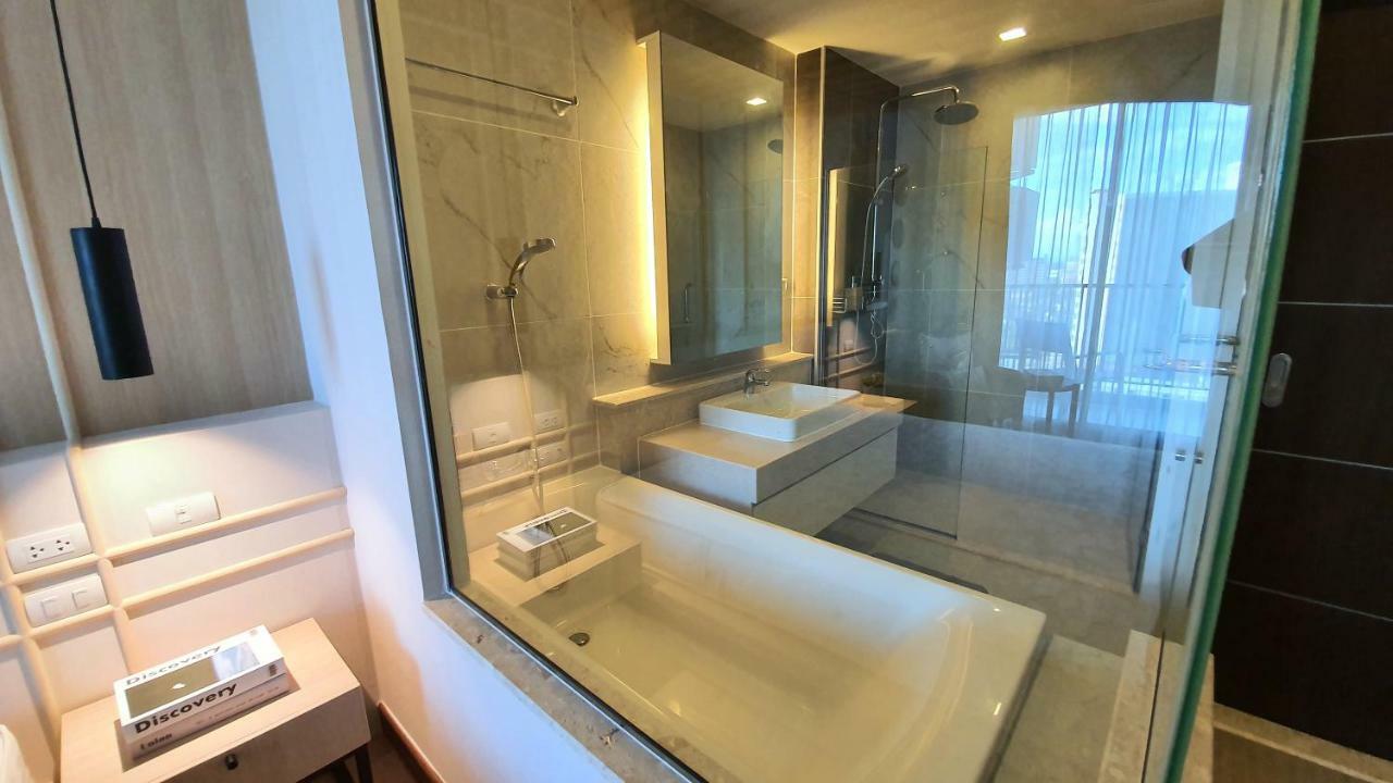 The Astra,City Center,Best View,Big Room,5Mins,Night Market 清邁 外观 照片