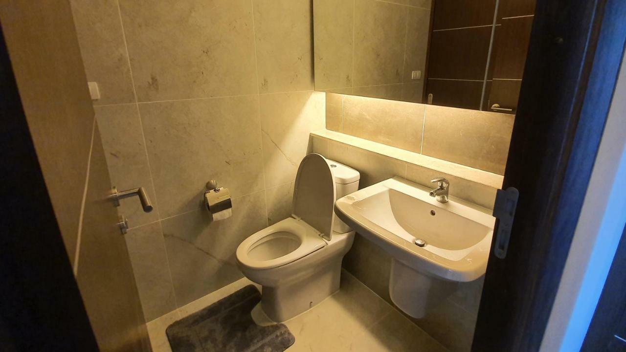 The Astra,City Center,Best View,Big Room,5Mins,Night Market 清邁 外观 照片